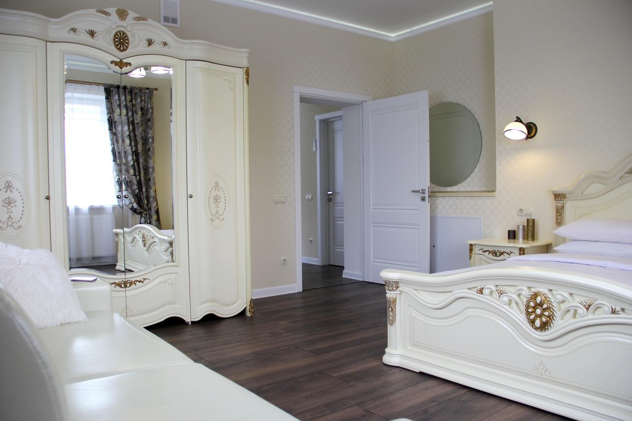 Lebediny Guest House เบรสต์ ภายนอก รูปภาพ