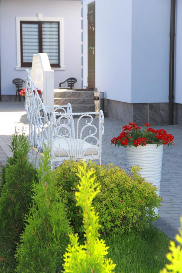 Lebediny Guest House เบรสต์ ภายนอก รูปภาพ